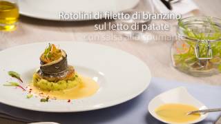 Rotolini di filetto di branzino su un letto di patate con salsa allo spumante [upl. by Baoj736]