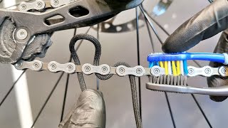 This Drivetrain Will Last Much Longer How To Clean And Lube Dirty Bicycle Chain Slow Mo Comparison [upl. by Michaella]