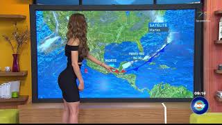 Yanet Garcia el clima HOY 13Mar2018 Full HD [upl. by Enelegna]