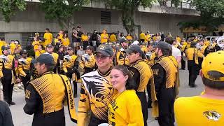 Marching MIZZOU drum line warmups  JBs 91424 [upl. by Leummas]