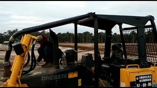 Dozer Dressta TD15M dipasang cabin guard  Kalteng [upl. by Autrey]