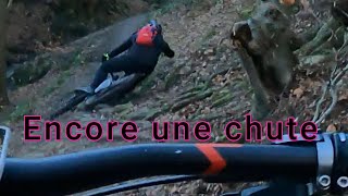 Rando VTT Encore une chute un peu de casse sur le vélo et quelques coups bleus [upl. by Won]