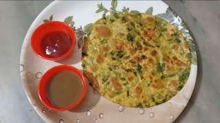 Thepla Recipe  Gujarati Recipe  How to make gujarati thepla  Methi ka paratha ytshorts [upl. by Nivri]