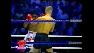 Dekkers vs Superlek lumpinee 1991 [upl. by Eolcin]