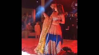 Saboor ali and Ali ansari dance on wedding [upl. by Duarte]