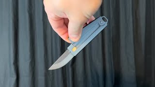 Cheap Gravity Knife Overview [upl. by Atteuqnas855]