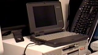 LGR  Compaq Contura Aero 433c MSDOS Laptop Overview [upl. by Ahsener]