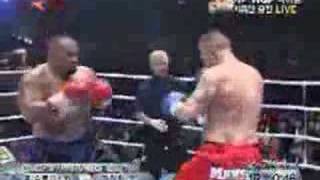 K1 WORLD GP 2007 Mighty Mo vs Slowinski [upl. by Ymirej]