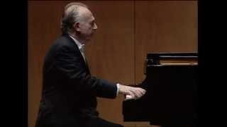 Pollini  Chopin  Prelude op28 no24 Live 2002 [upl. by Beesley861]