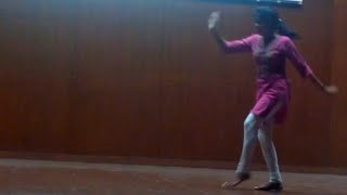 CHIKNI CHAMELI  Dance Cover  Agneepath  Katrina Kaif  PRIYANKA MEENA  College  DANCEBYPRIYANKA [upl. by Nosittam]