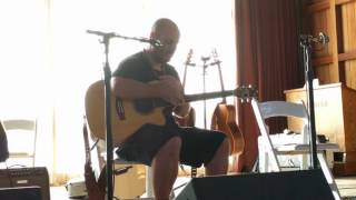 Andy McKee plays Tommy Emmanuels Guitar [upl. by Valda]