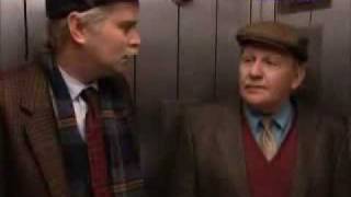 still game wee in the lift [upl. by Aubin]