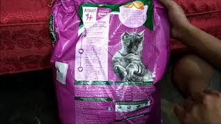 Unpacking Whiskas Adult 1 year Dry Cat Food Tuna Flavour 7kg Pack [upl. by Olva]