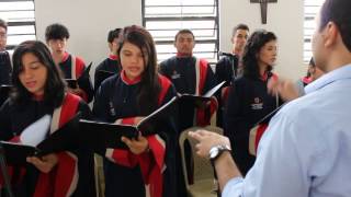 Nuestra Coral Interpreta el Himno UPB [upl. by Htiekal]