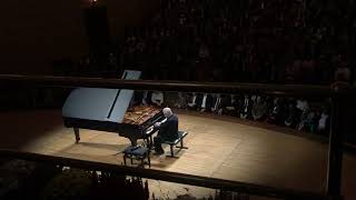 Sir András Schiff playing Beethoven [upl. by Gord]