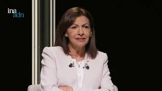 Anne Hidalgo à propos du soutien de Bertrand Delanoë à Emmanuel Macron  INA adn [upl. by Swayder]