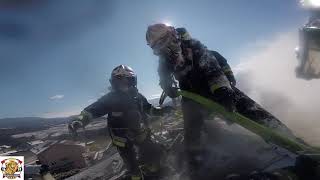 INCENDIO TETTO INTEGRALE Vigili del Fuoco Cles in azione con vista dal casco [upl. by Sherj]