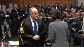 Il primo giorno di Gratteri in Tribunale a Napoli [upl. by Agustin]