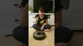 Robot odkurzający w prawdziwym życiu  opowiada Joanna Łabuz  Roomba  iRobot [upl. by Kentiggerma649]