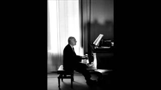 Maurizio Pollini plays Chopin Mazurka op30 no3 [upl. by Ainitsirc]