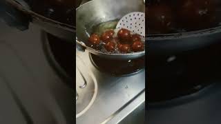 Very tasty very yummy home made gulab jamun 😊😊☺☺😜😋😋😋😚😚 foodie sort video [upl. by Htennek]