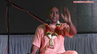 Vrindavan Ramya Sthan  Shikshashtakam Prabhu  vasanti Rasa [upl. by Schoenberg]