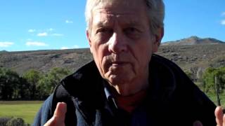 Robert Bateman Talks Art at 2013 SKB Workshop [upl. by Bernardine]