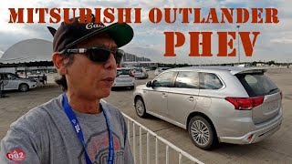 รีวิว MITSUBISHI OUTLANDER PHEV ดีไซน์พ่อบ้าน แต่ แรง นั่งสบาย เกาะถนน แถมประหยัด 52กมลิตร [upl. by Nalyak]