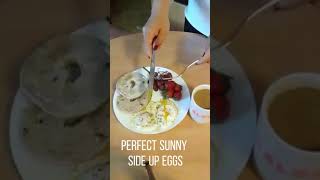 How to Make a Perfect SunnySideUp Eggs for Breakfast [upl. by Pagas]