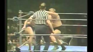 Garea vs Brower with exit WWF MSG 03 16 81 [upl. by Costello]