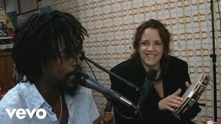 Ana Carolina Seu Jorge  Convites para a Vida Ao Vivo [upl. by Adekan]