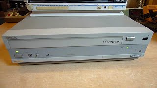 SONY LDP3600 D LaserVision Videodisc player [upl. by Fougere]