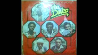 The Doves  Lawrence Rest In Peace  1976 Clover Sound [upl. by Yelrebma451]