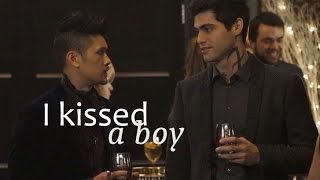 Malec Shadowhunters  I kissed a boy [upl. by Evelin]