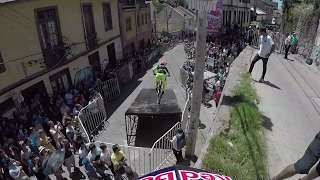 Follow the Leader Urban Downhill MTB Edition  Red Bull Valparaíso [upl. by Ingram]