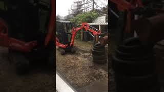 Testing out thumb on kubota kx0184 [upl. by Hodess446]