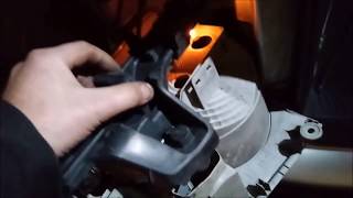 How to change a bulb in a rear light unit on a 2005 VOLKSWAGEN VW TOURAN [upl. by Saref64]