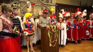 Fasching 2016 Rathaus Empfang der Münchner Faschingsprinzenpaare [upl. by Yllah]