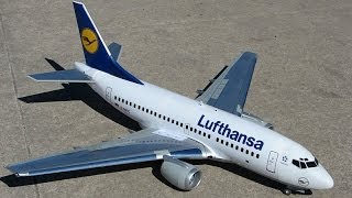 737 RC Lufthansa model airliner [upl. by Beaver]