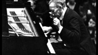 Rachmaninoff plays KreislerRachmaninoff Liebesleid 1921 rec [upl. by Atiloj]