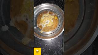 Aalu ki kachori in mathura styleshortvideosubscribeshortsfeedshortsshortviralvideovideofood [upl. by Kronfeld]