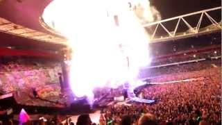 Coldplay  London Emirates Stadium Fireworks at the end of the show [upl. by Hareemas]