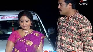 Chandanamazha I ചന്ദനമഴ  Episode 278 020115 [upl. by Genvieve639]