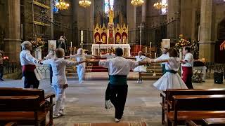 Sardana a la Verge de Juncadella a la Basílica de la Seu [upl. by Fawn]