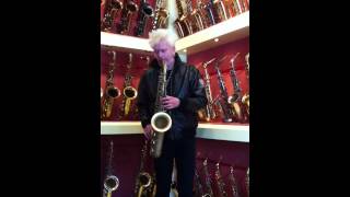 Wouter Kiers test Selmer Reference 54 bij Harry Bakker Saxofoons [upl. by Oderfodog837]