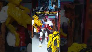 ¡NO PUEDE SER BEE 😱😭🤖transformersone optimusprime youtubeshorts shorts humor youtube figuras [upl. by Htir]