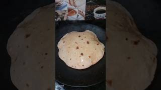 How to make perfect roti😍 viralvideo short cooking Mummys kitchen [upl. by Rodgiva343]