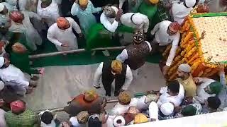 Janaza E Peer Syed Dilawar Hussain Bapu Chishti RA Amreli Date14102018 Jumma masjid Amreli [upl. by Oakman]