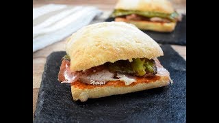 Receta casera del Serranito con Mojo Picón Un bocadillo de lujo [upl. by Bauske]