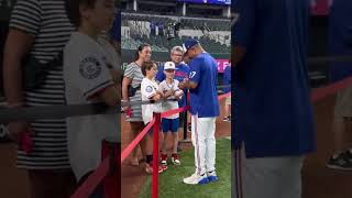 Tony Beasley priceless moments with fans texasranger baseball fans [upl. by Narual]